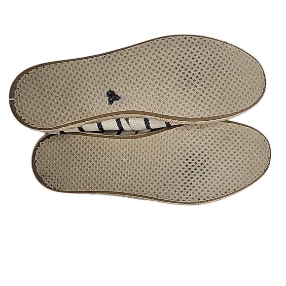 Toms Alpargata Rope Espadrilles Floral Embroidered Slip On Flats Size 8.5 EUC - Picture 9 of 9